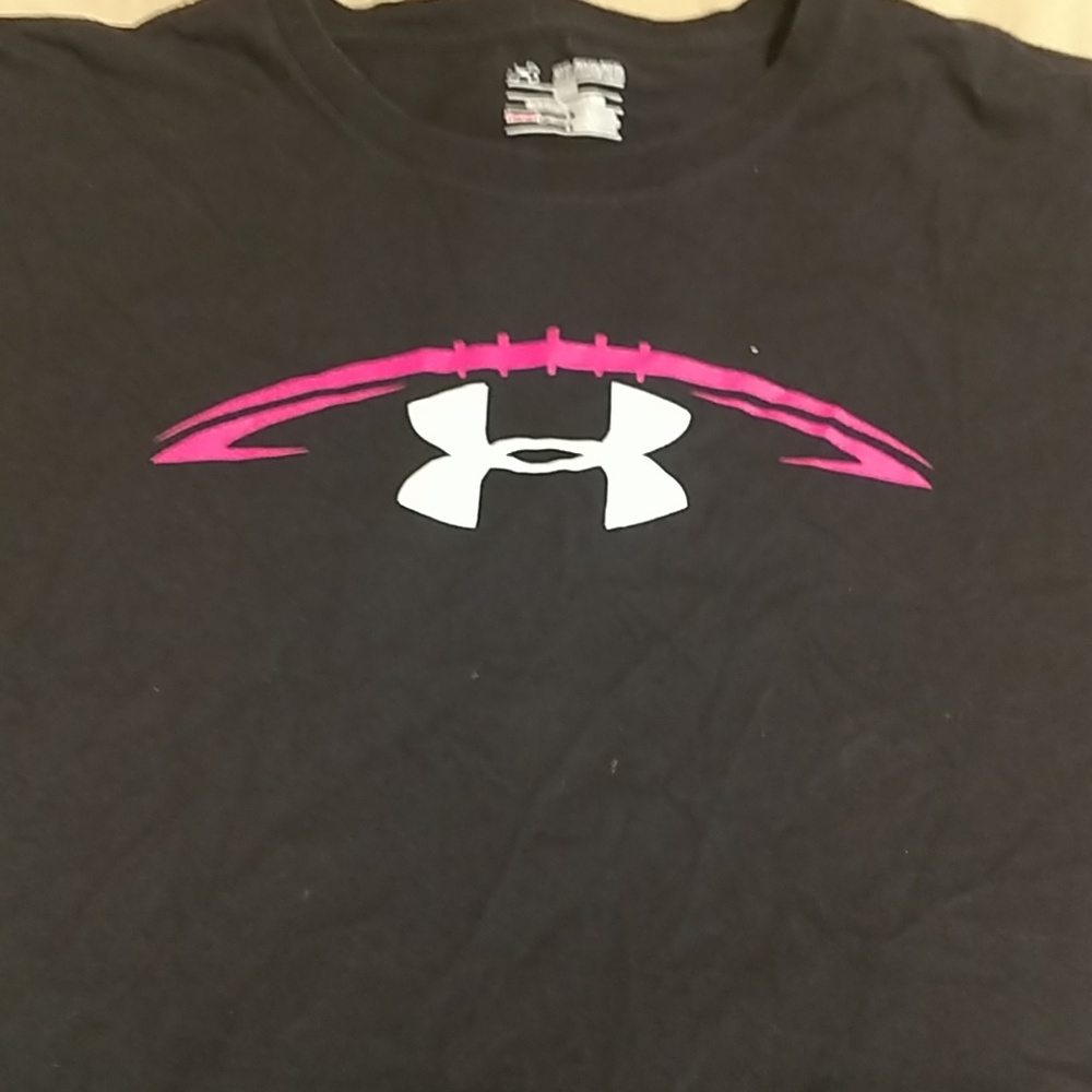 Under armour tee shirt